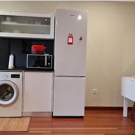 Estudio Centrico Con Terraza Xinzo de Limia Eksteriør billede